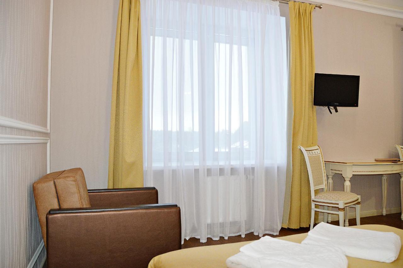 Berezka Health Resort & Spa Salihorsk Exterior photo