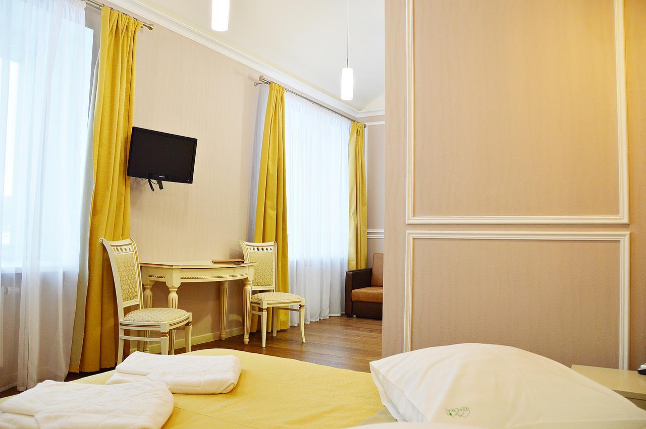Berezka Health Resort & Spa Salihorsk Exterior photo
