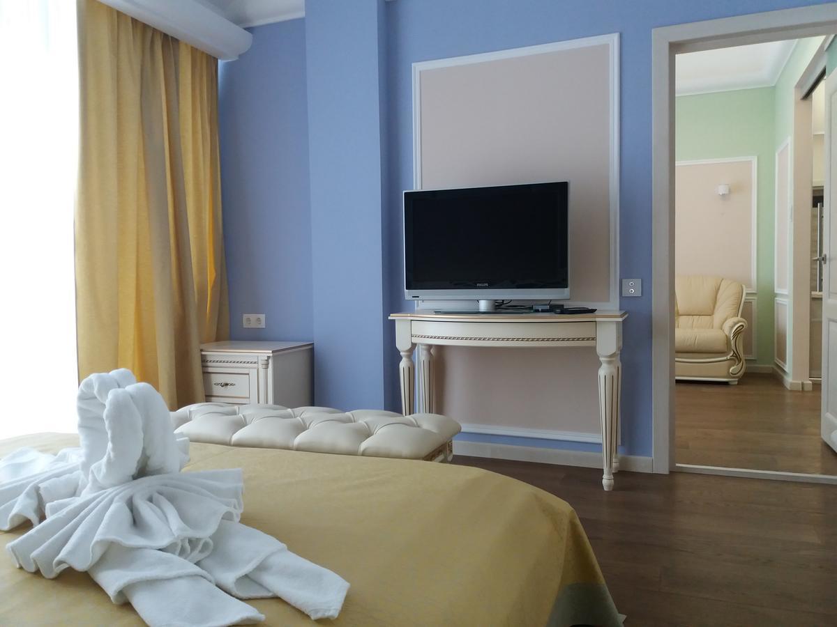 Berezka Health Resort & Spa Salihorsk Exterior photo