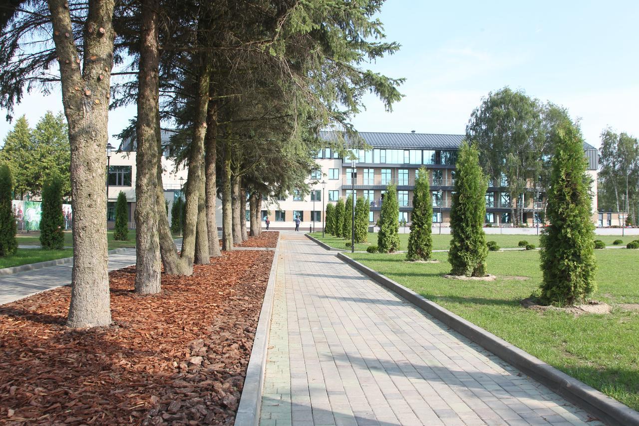 Berezka Health Resort & Spa Salihorsk Exterior photo