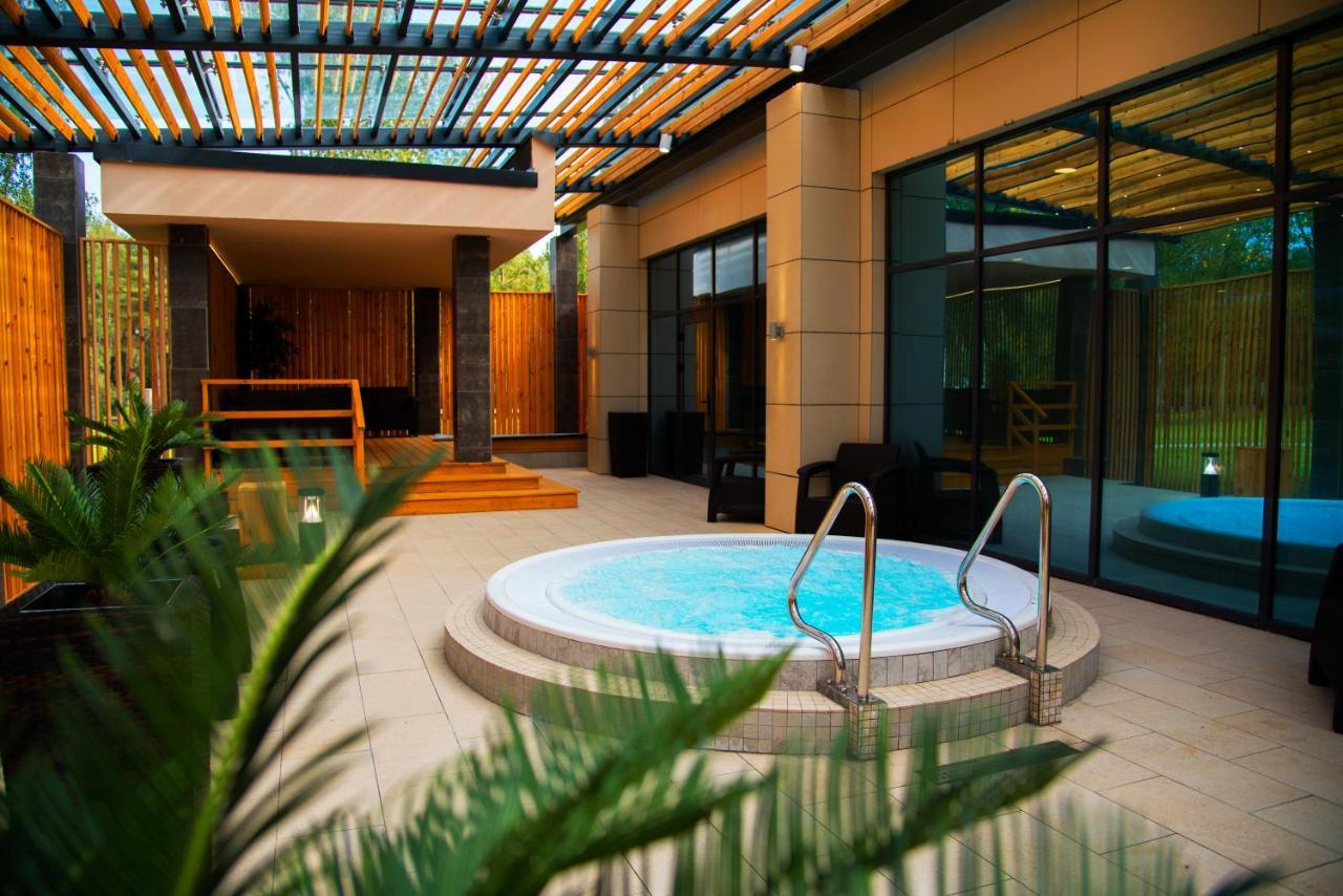 Berezka Health Resort & Spa Salihorsk Exterior photo